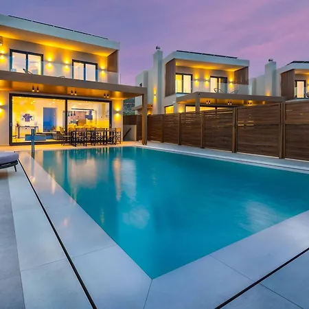 Kamelia 1 Βίλα Χερσόνησος